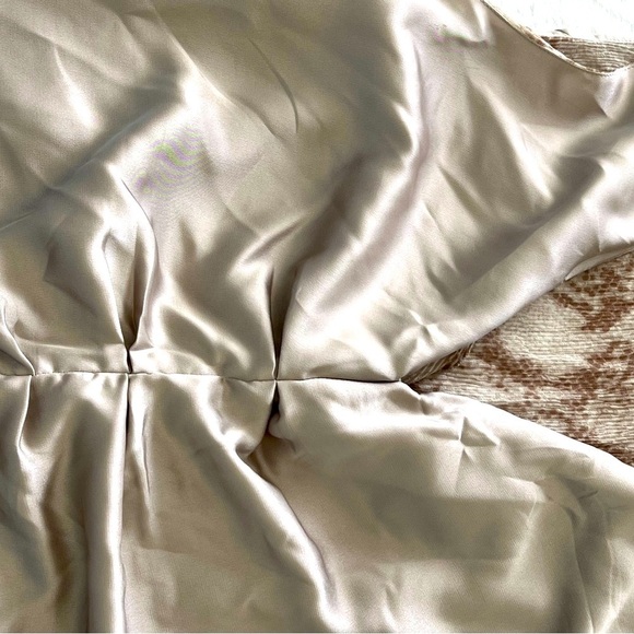 Antonio Melani Dressy Silk Ruffled front fully lined fitted side zipper top Sz M - Picture 5 of 11